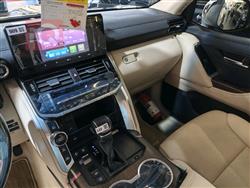 تۆیۆتا لاند کروزەر